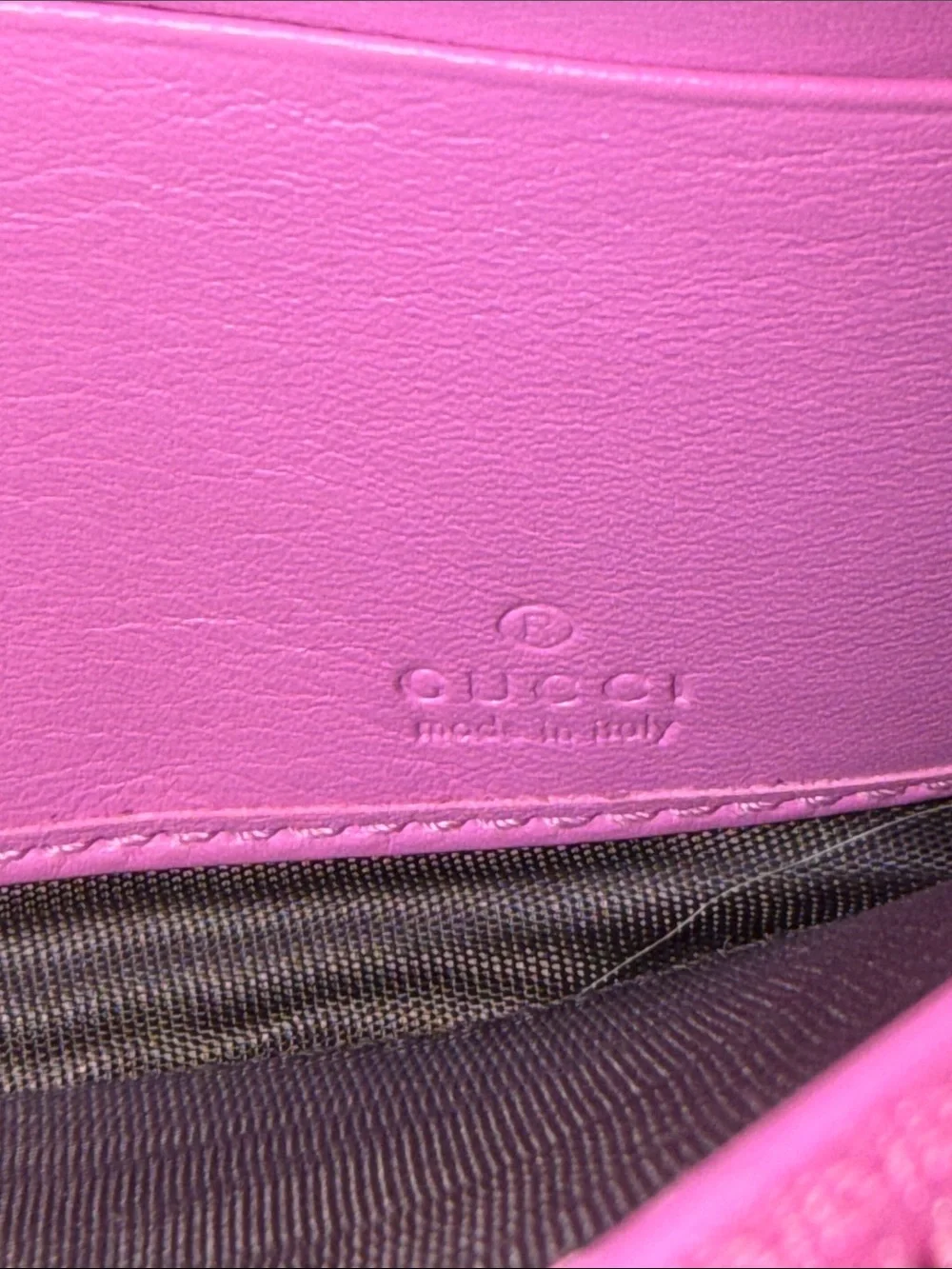 Gucci continental wallet